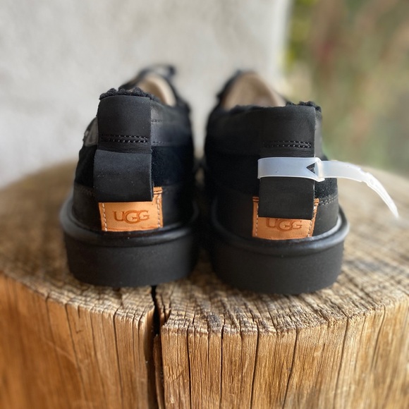 UGG DEX Lace-Slip-On - Picture 4 of 6